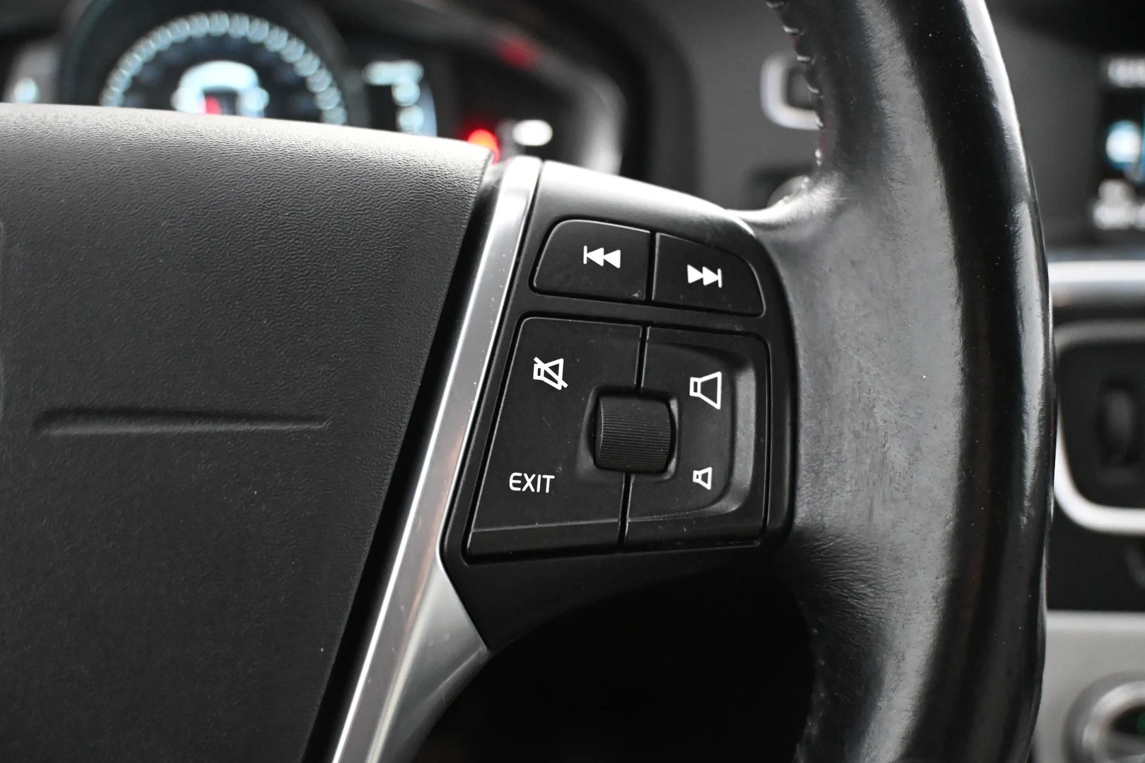 Car Image - 5k1tHa838YFAC0jkQO2Dj6