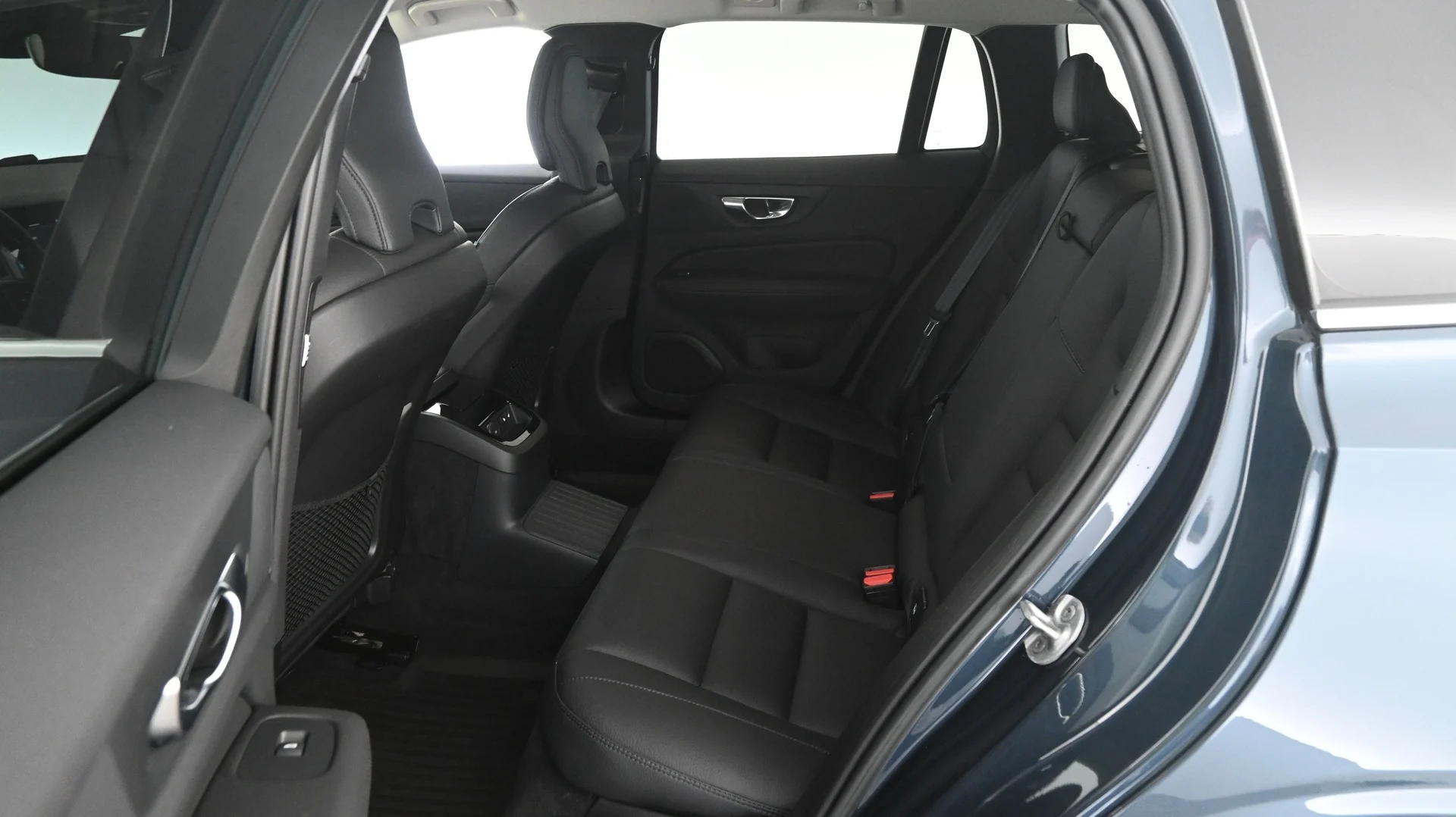 Car Image - 4cfZ5bAAhHSvMVkPdfYaDw