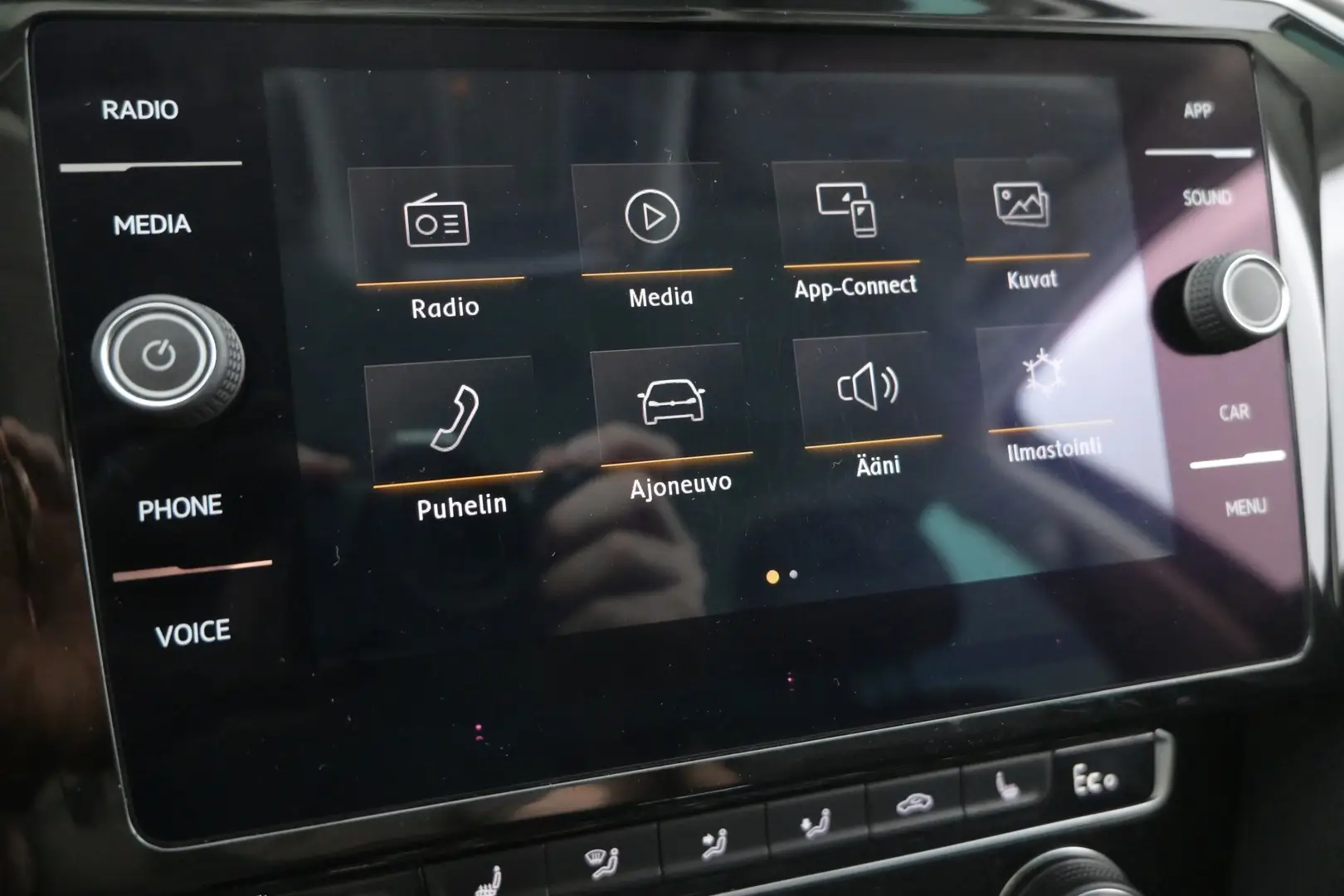 Car Image - 6SVpV2hiP0aGTcV6n4E7Qf