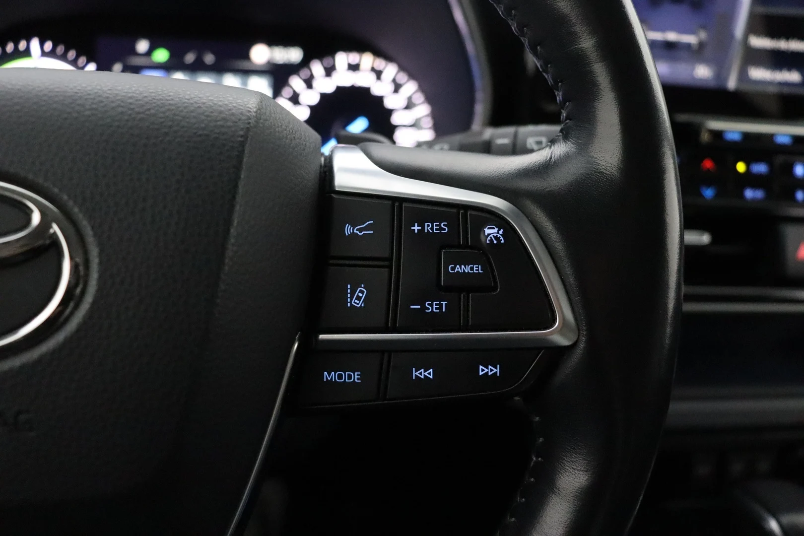 Car Image - 5gL9KyvvdvDW87riemua7H
