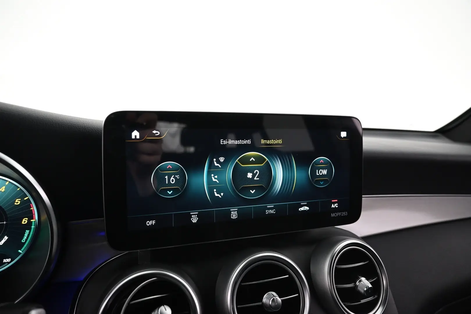 Car Image - 26r4CCzIWbsvgK97i25dRS