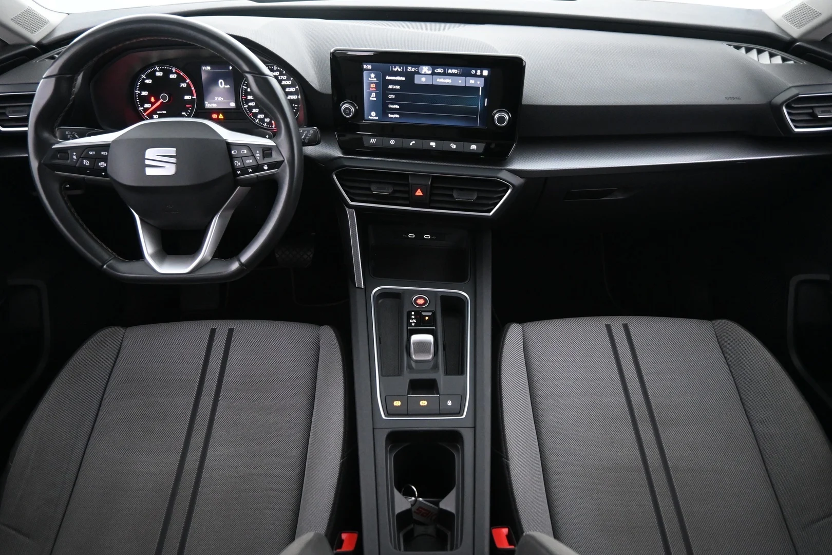 Car Image - 6BpD9nHUfbxQisxqGgGECV