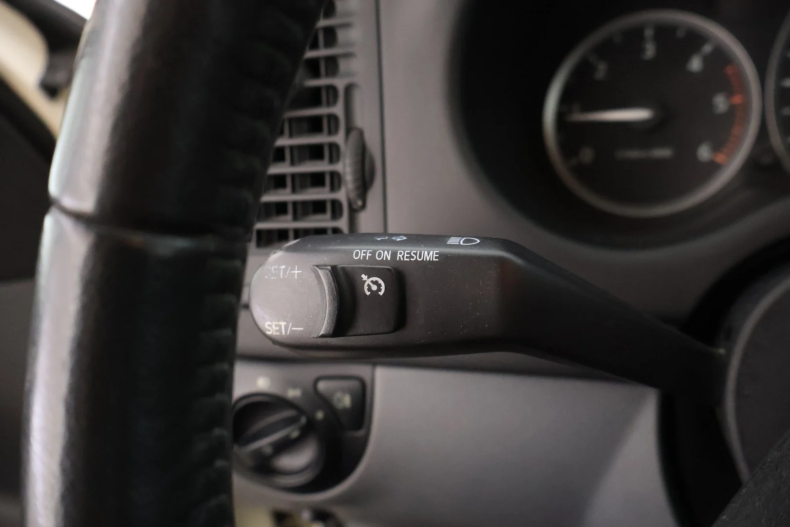 Car Image - 3tx8P8mSahW54Q4dLs19ic