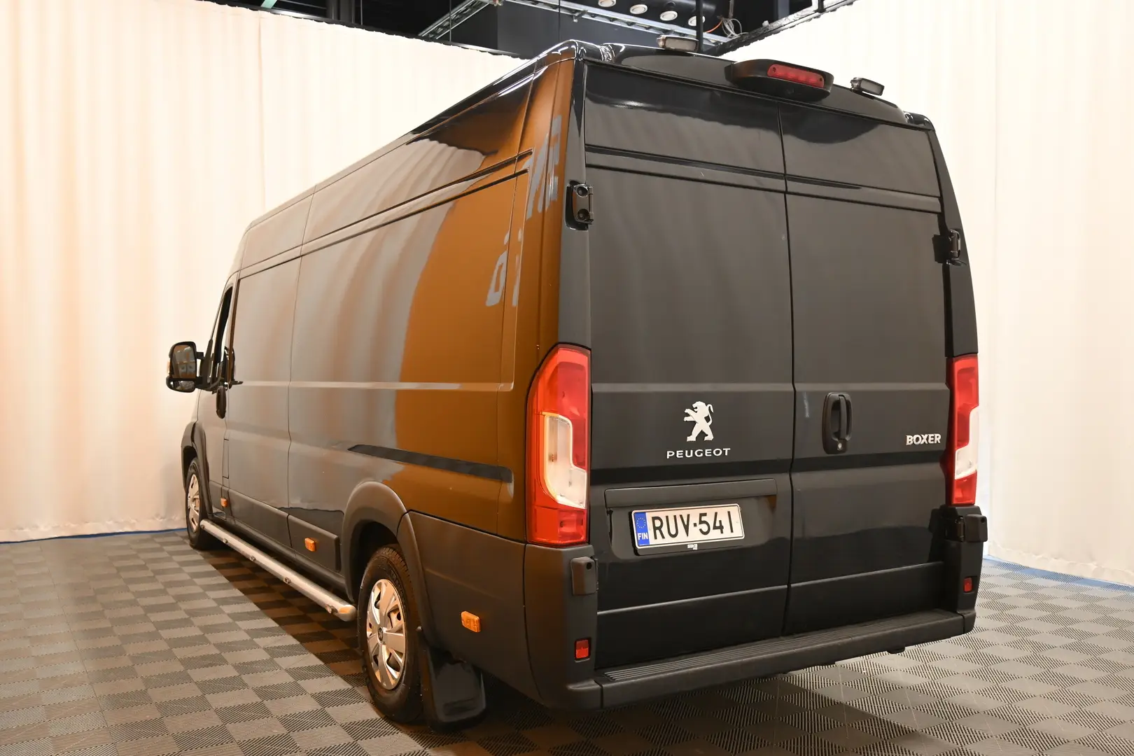 Car Image - 6jAIzXq00DfMlUkCnuwb3I