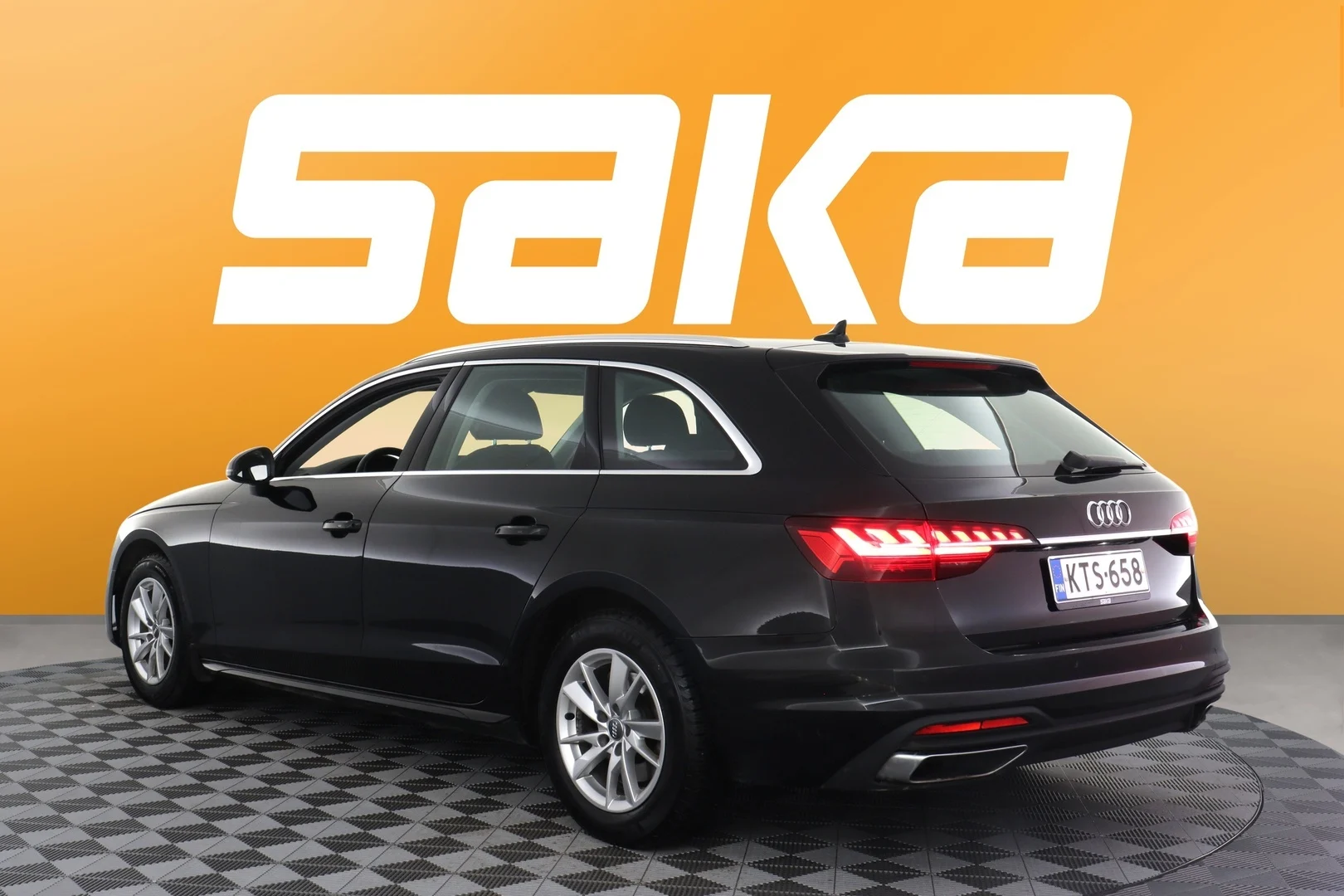 Car Image - 4JBB1tXMfyzzzG0c48Hqqy