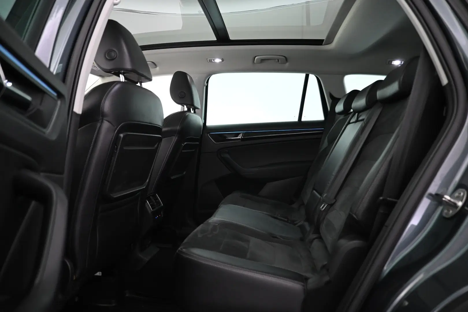 Car Image - 4C80NqqGDtXKOM2sDBhuSp