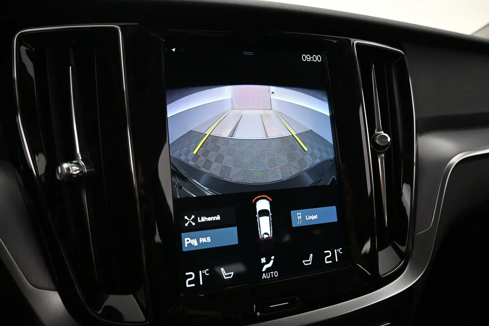 Car Image - 7d4dnpzTr6G5Xq8Xdor9F5