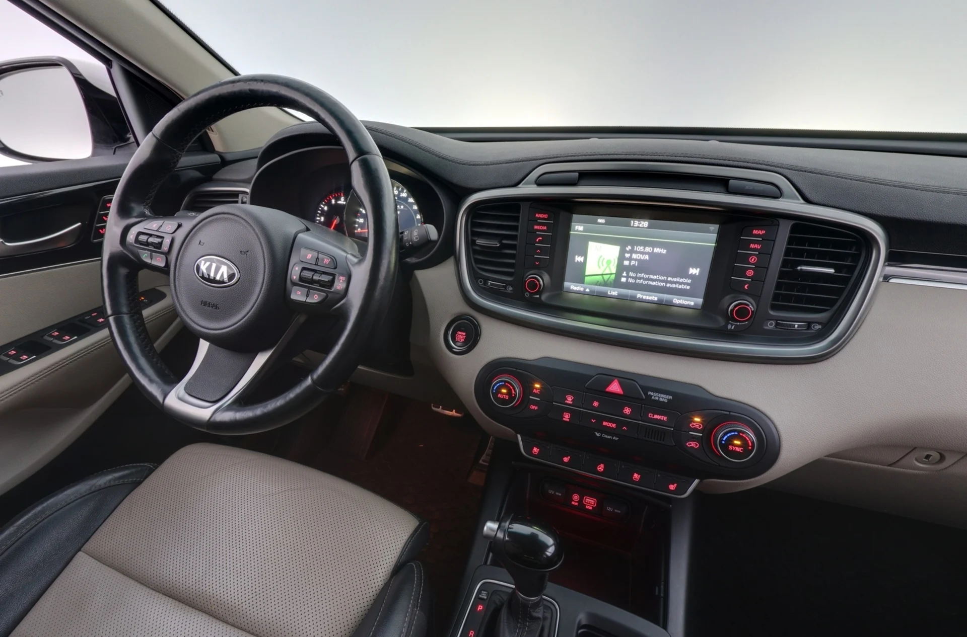 Car Image - 3yFtp4Fs87lk0HK9zECILH