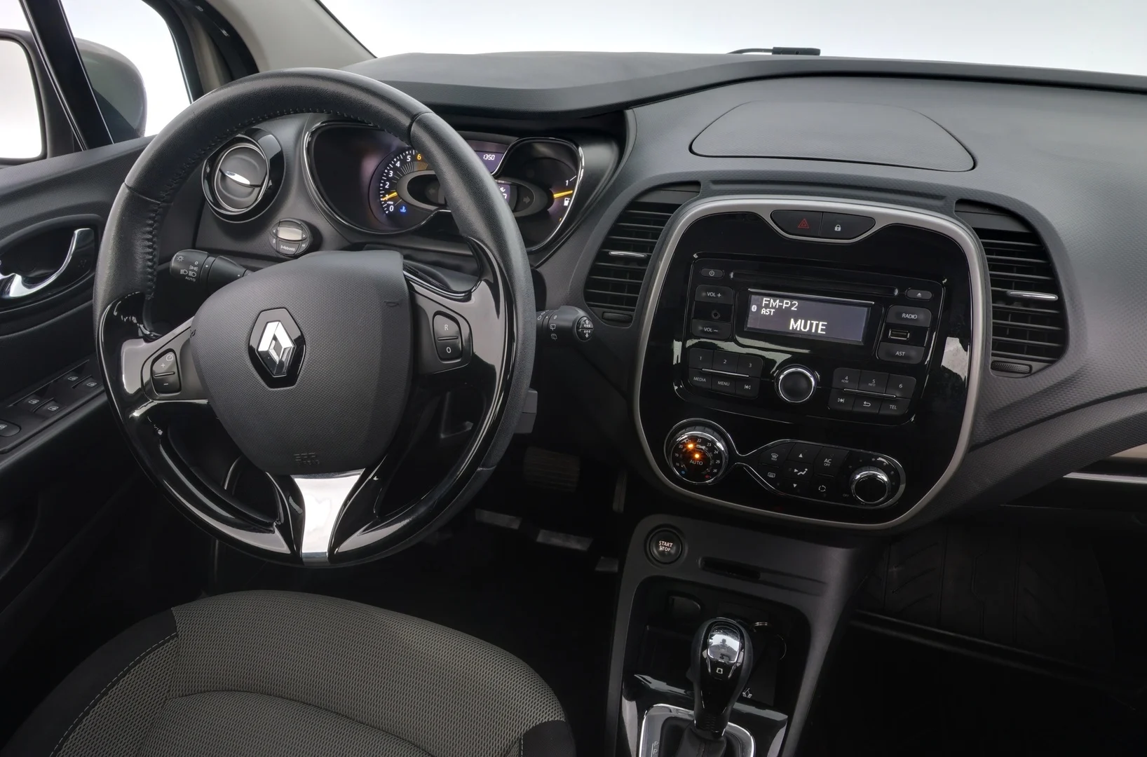 Car Image - 2t6ZBd8OIrJUcqqo8eUAch