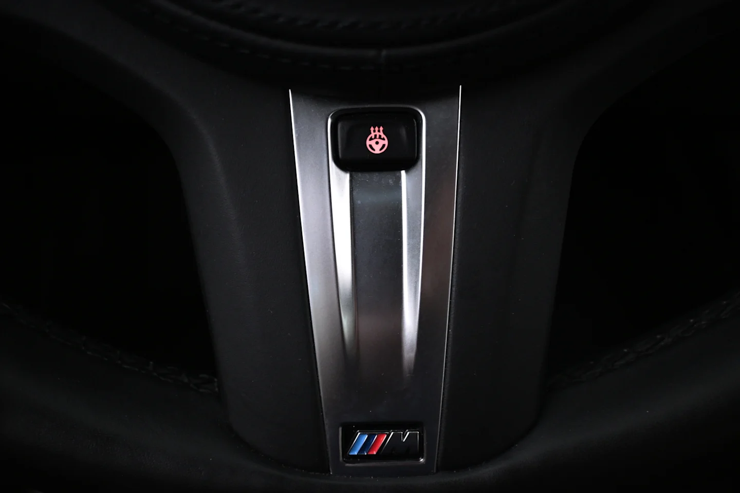 Car Image - oicI0oxzlmAR0Cd6Df4PG
