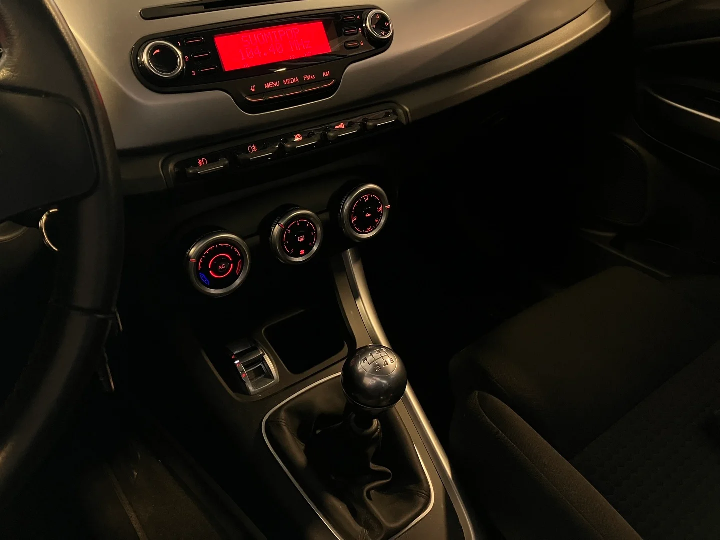 Car Image - 5heMXQYREyGcMsaHVaZ5t