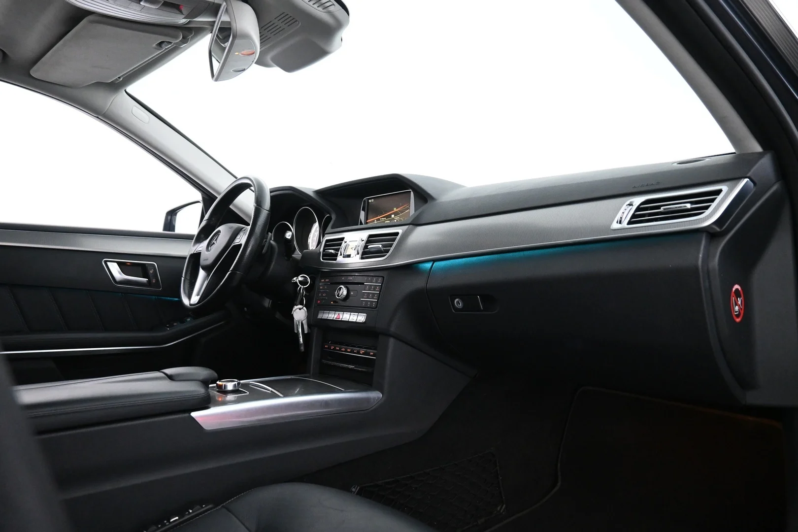 Car Image - 3VddRxYoErE5hZ0FpxZrZz