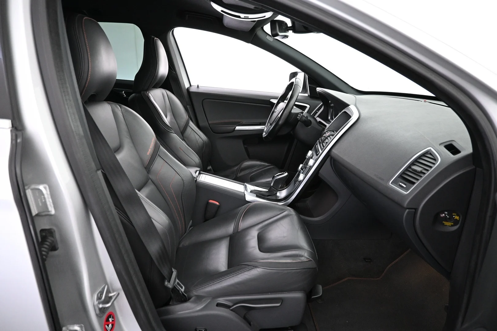 Car Image - 6hbd0DwjTX5OoBPIQqAc46