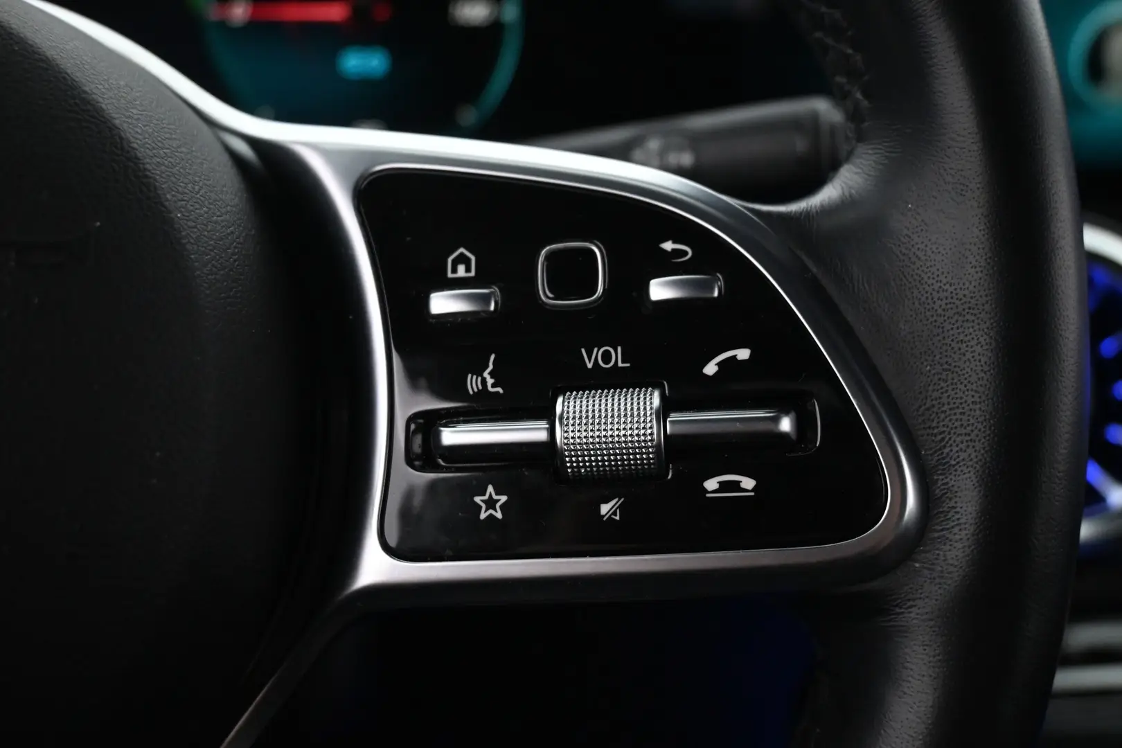 Car Image - 7dLwomVxKgWDoRnNYMl71P