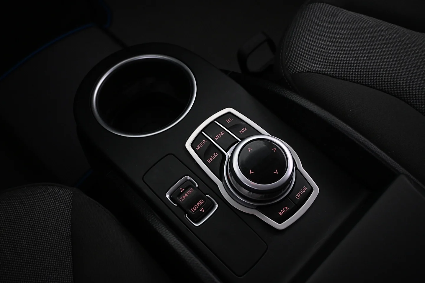 Car Image - 5O0oIB1f76HX5tRnqiEFp3