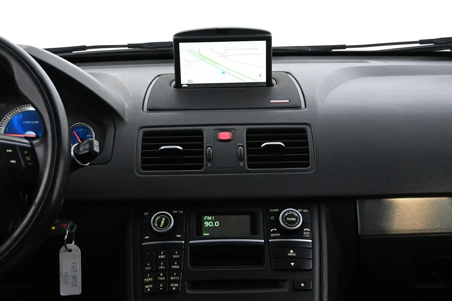 Car Image - 1li7hbA7bg4RWn1z0cgSMm