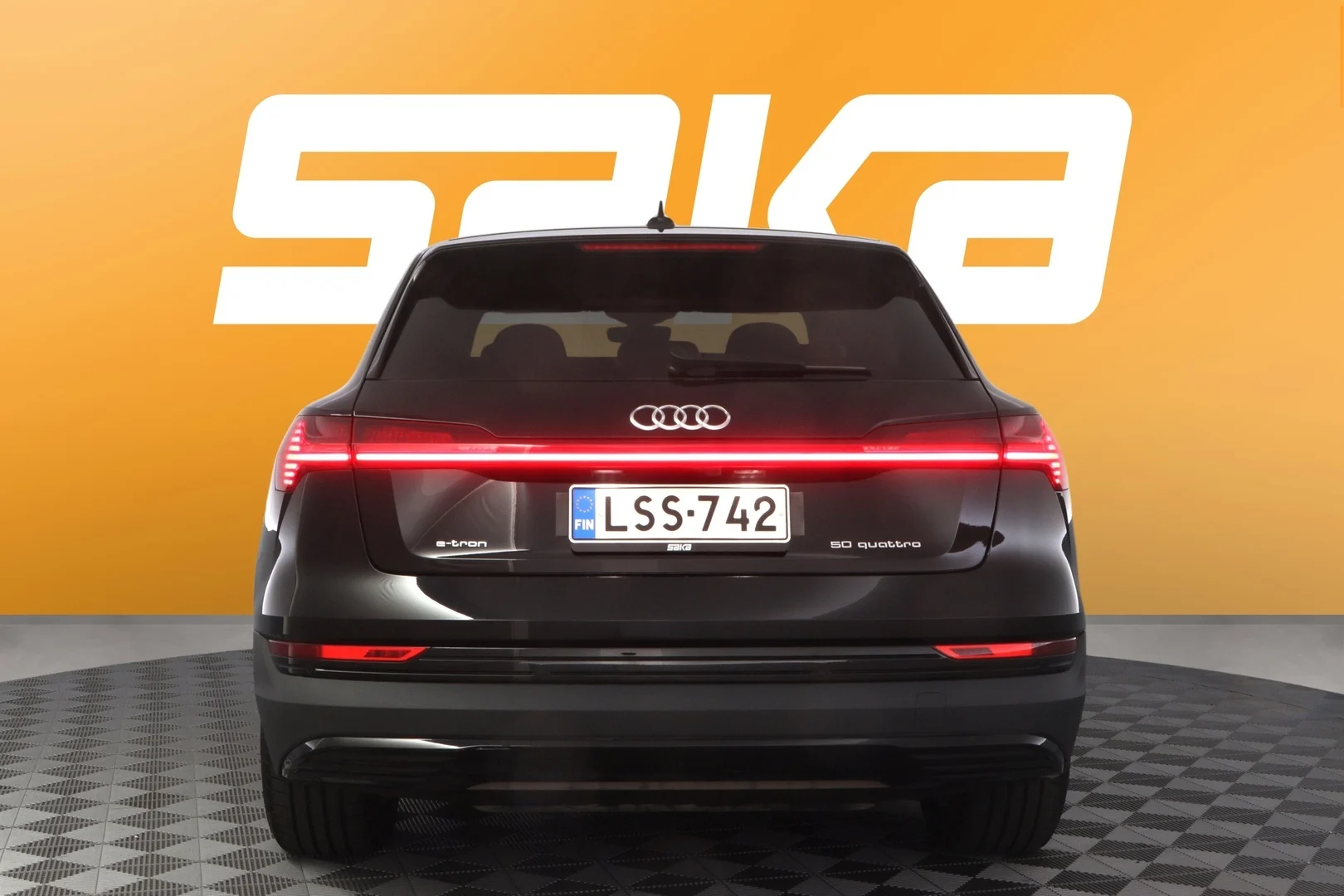 Car Image - 2iGQGq4I2uFdeTAfPJseSB