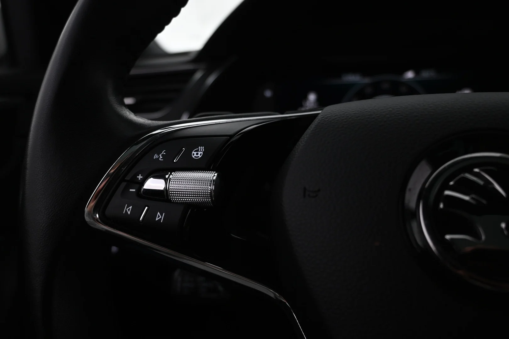 Car Image - 5LAq4zWv7WTL15VcYUyvtL