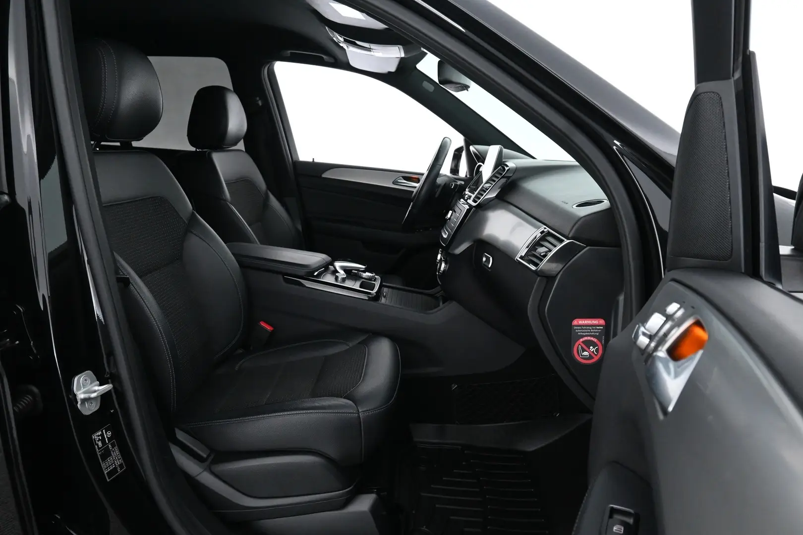 Car Image - R0DWI4NTKjW7Dgb7DUhPV