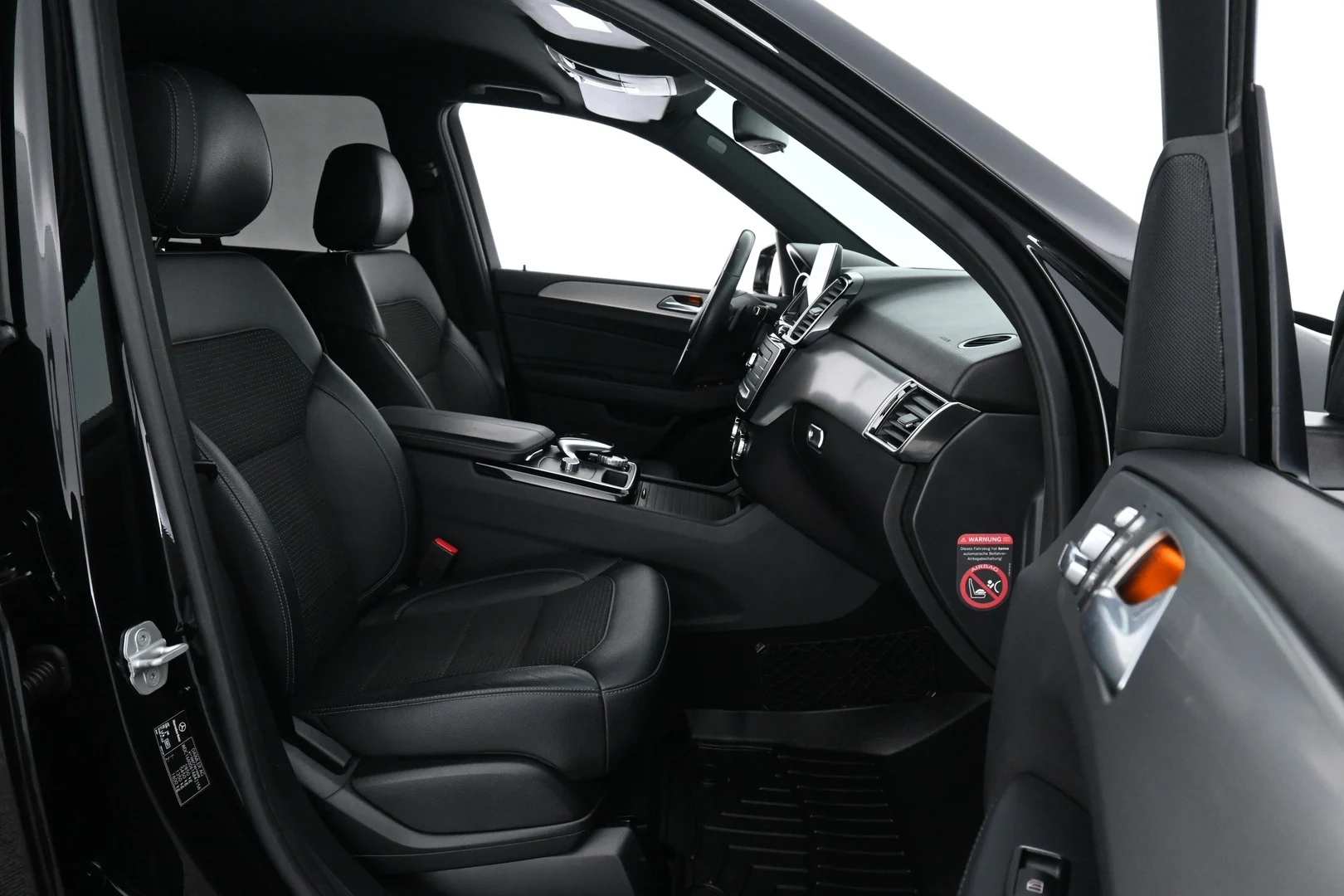 Car Image - R0DWI4NTKjW7Dgb7DUhPV