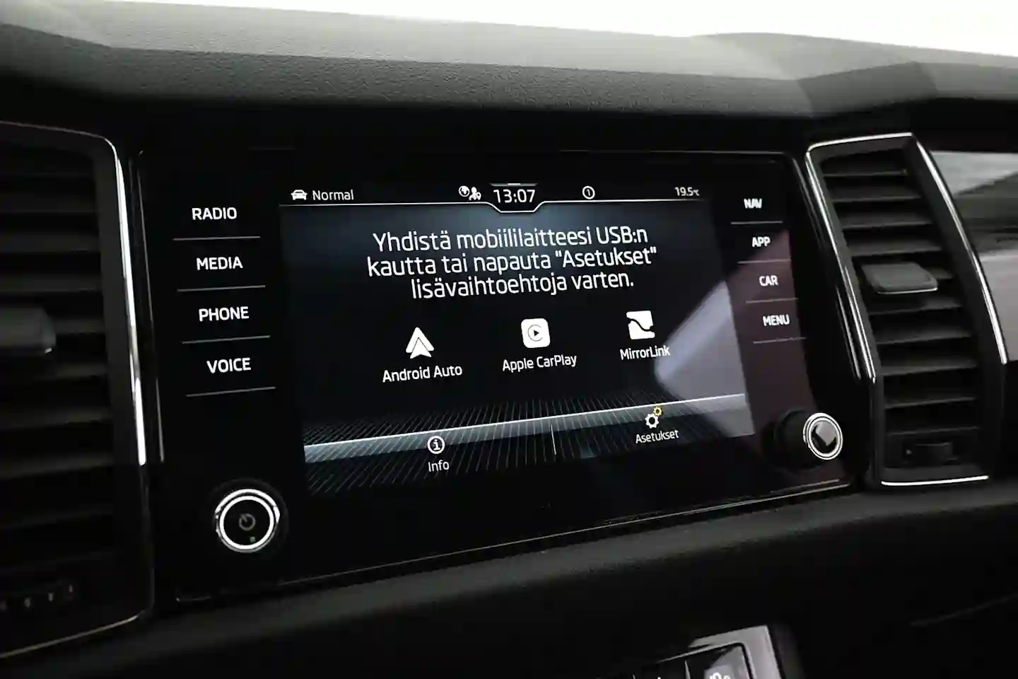 Car Image - 43jbylorwvF4qSghF8emRC