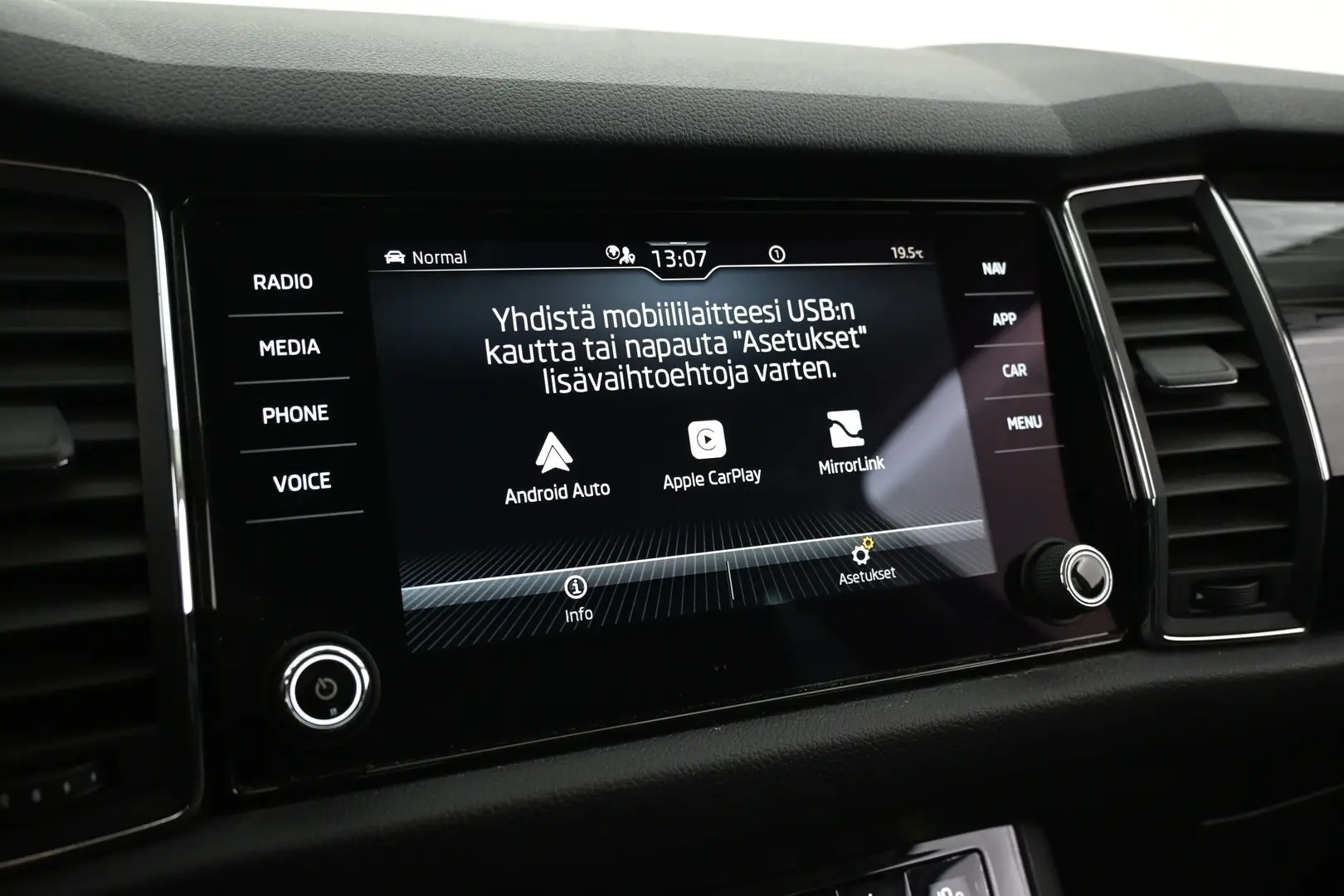 Car Image - 43jbylorwvF4qSghF8emRC