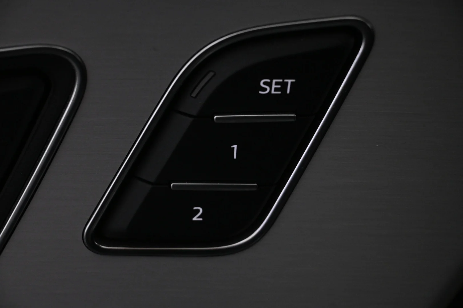 Car Image - 6Nw1PAWuTFH15ixz81QMSs