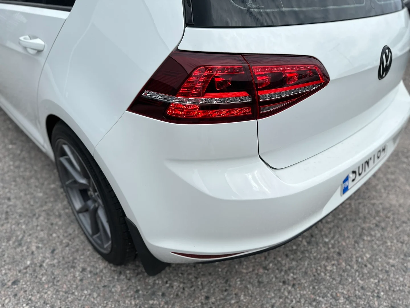 Car Image - 2M3zfHE7wYvF5N6MODm9Qe