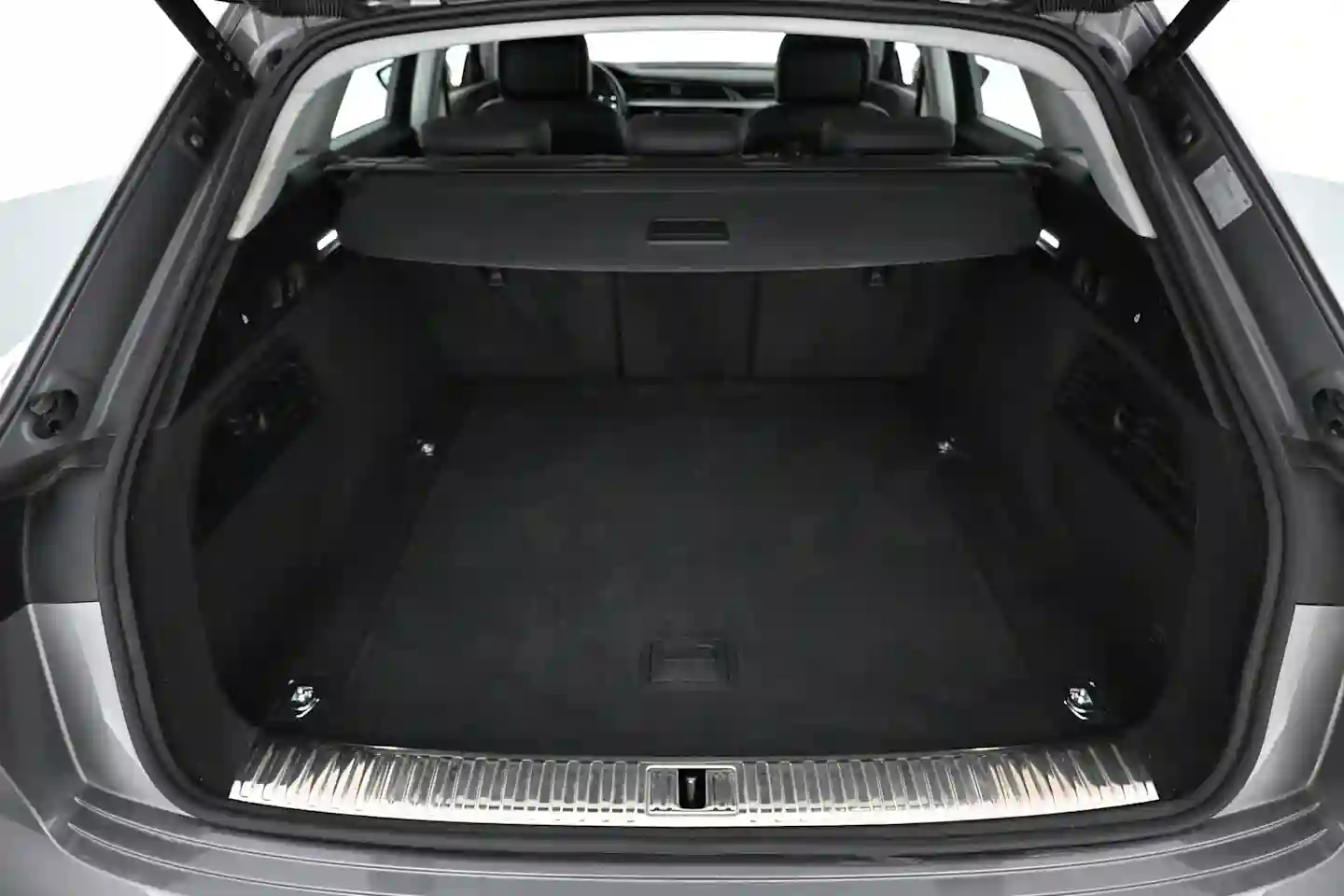Car Image - 3oybUdBvGjiW7gJNkC1Sdw