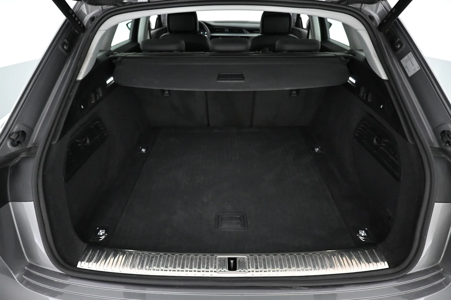 Car Image - 3oybUdBvGjiW7gJNkC1Sdw