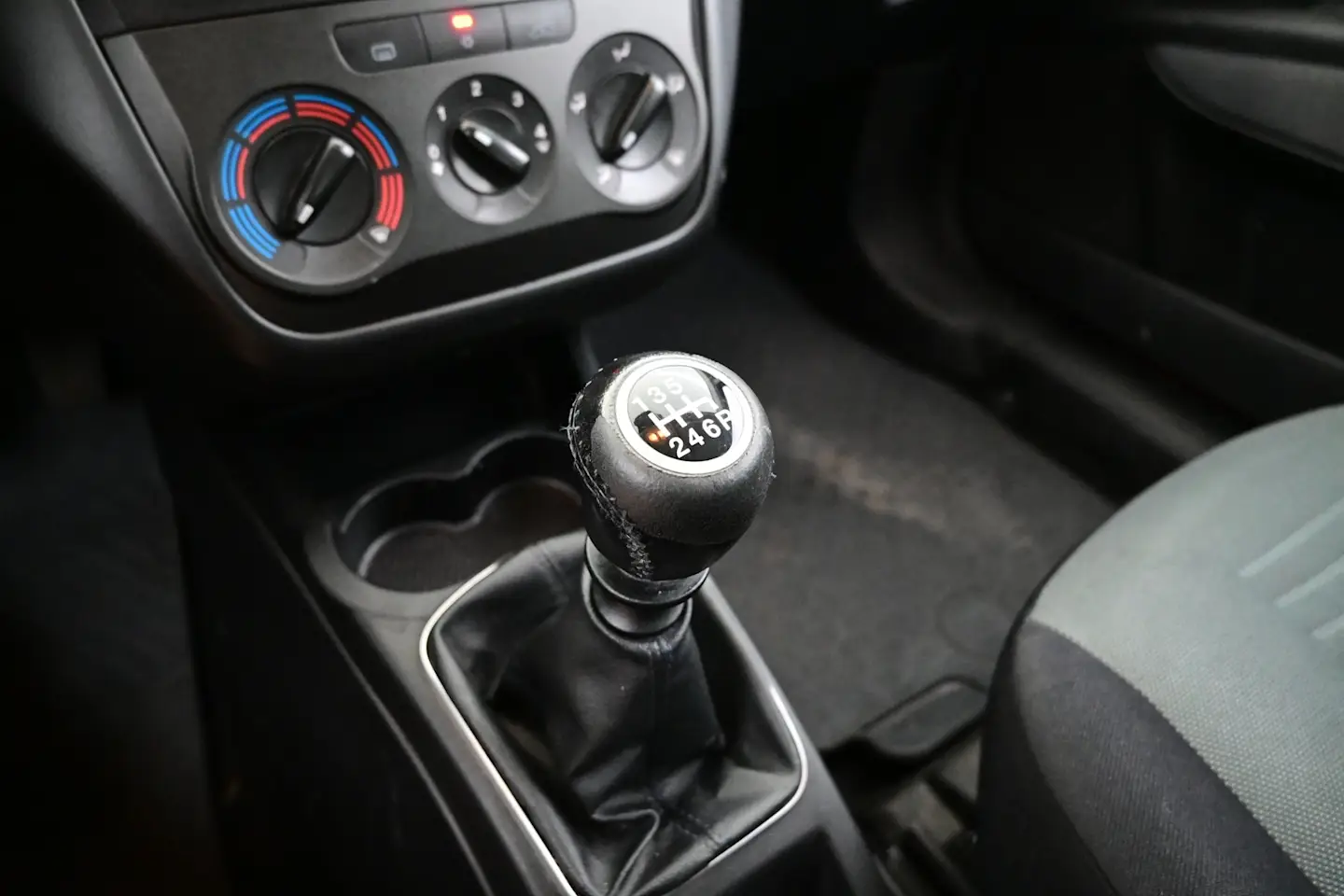 Car Image - 2b4iuUKLc3UuJ7hRTkjjoF