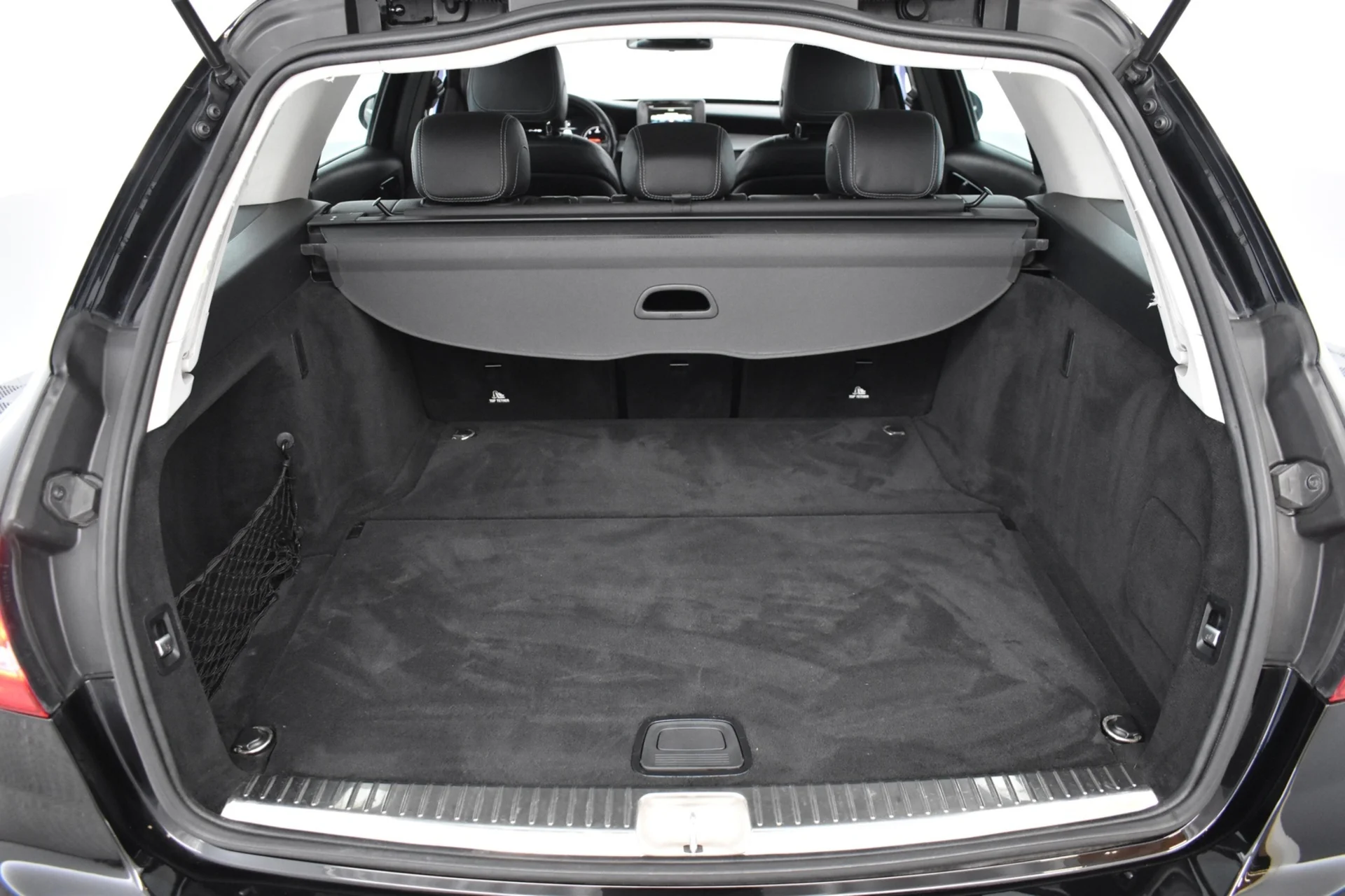 Car Image - 2hTY6Ttc1xEWRav3V1ysR9