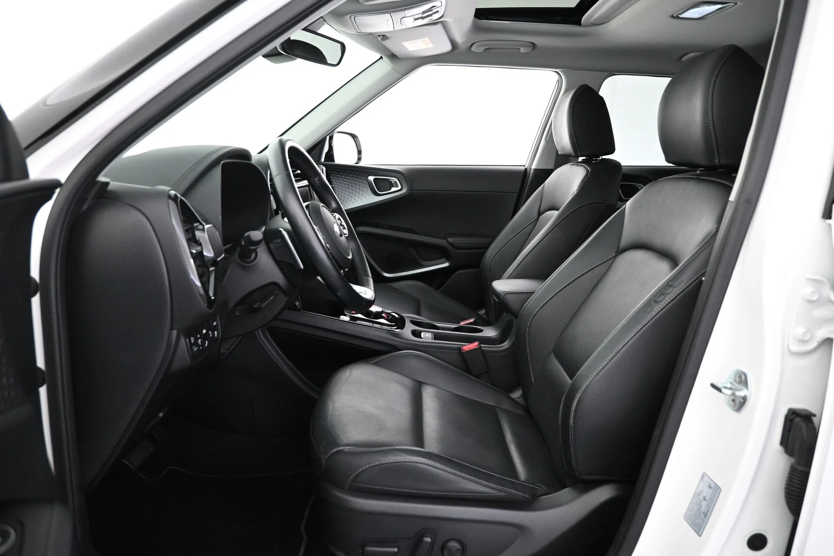 Car Image - 3BnMGAGScN5WFk4l8gI5ON