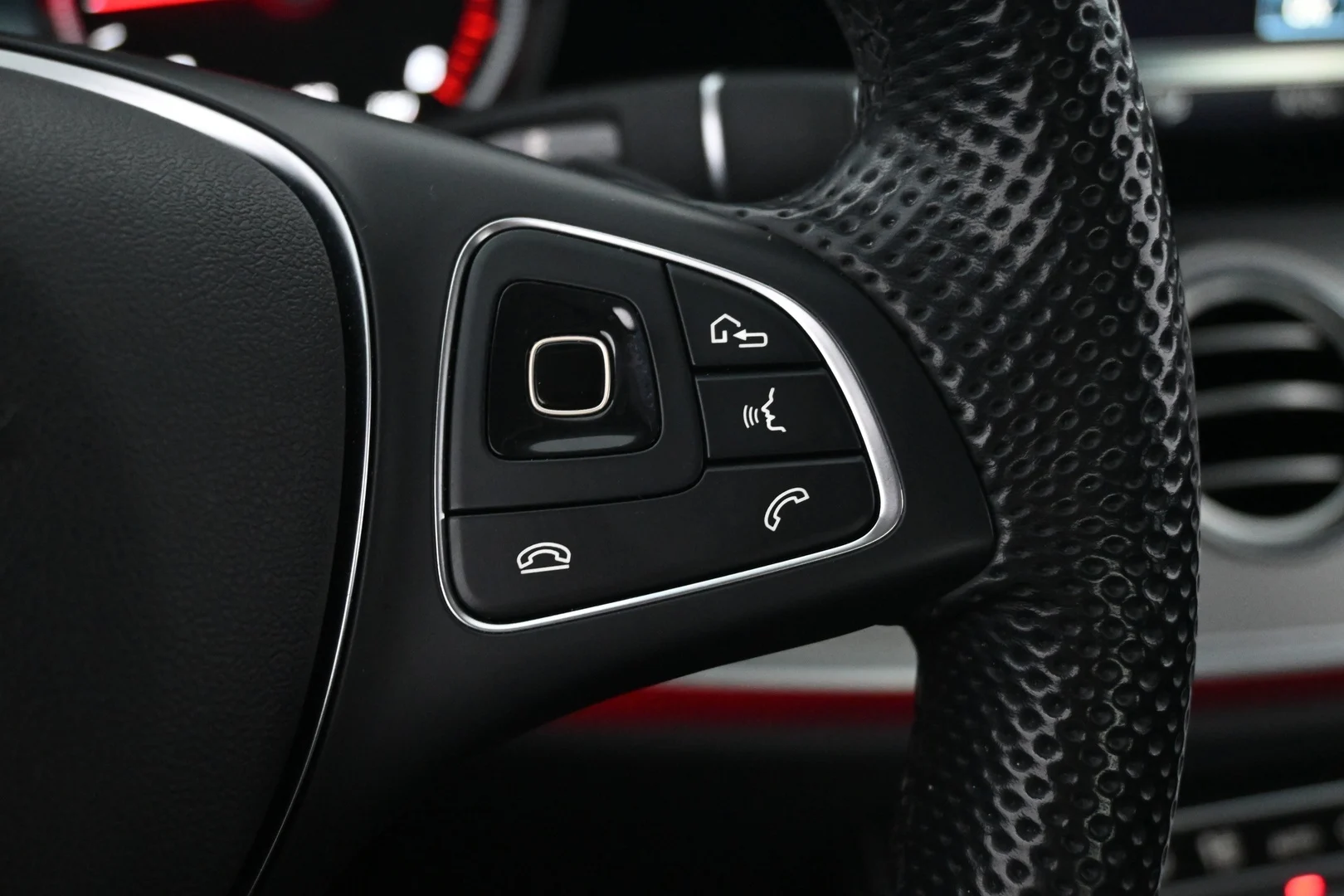 Car Image - okJNa0eZY3bbClrusrWMI