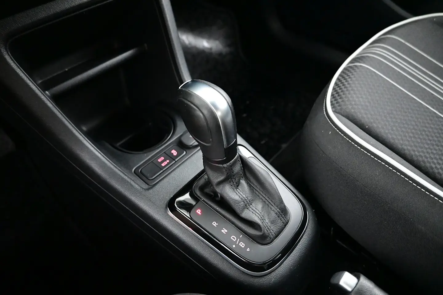 Car Image - 7bIXENLRxrPC9w1sddoVFe