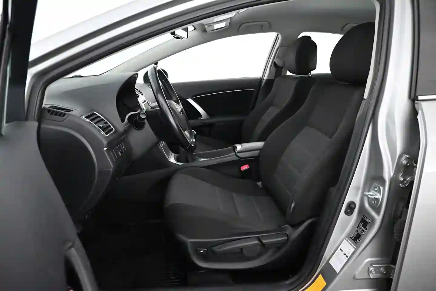 Car Image - 6ys6WQpthZZ5JMpSljBnM3