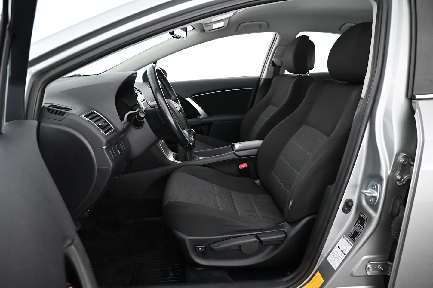 Car Image - 6ys6WQpthZZ5JMpSljBnM3