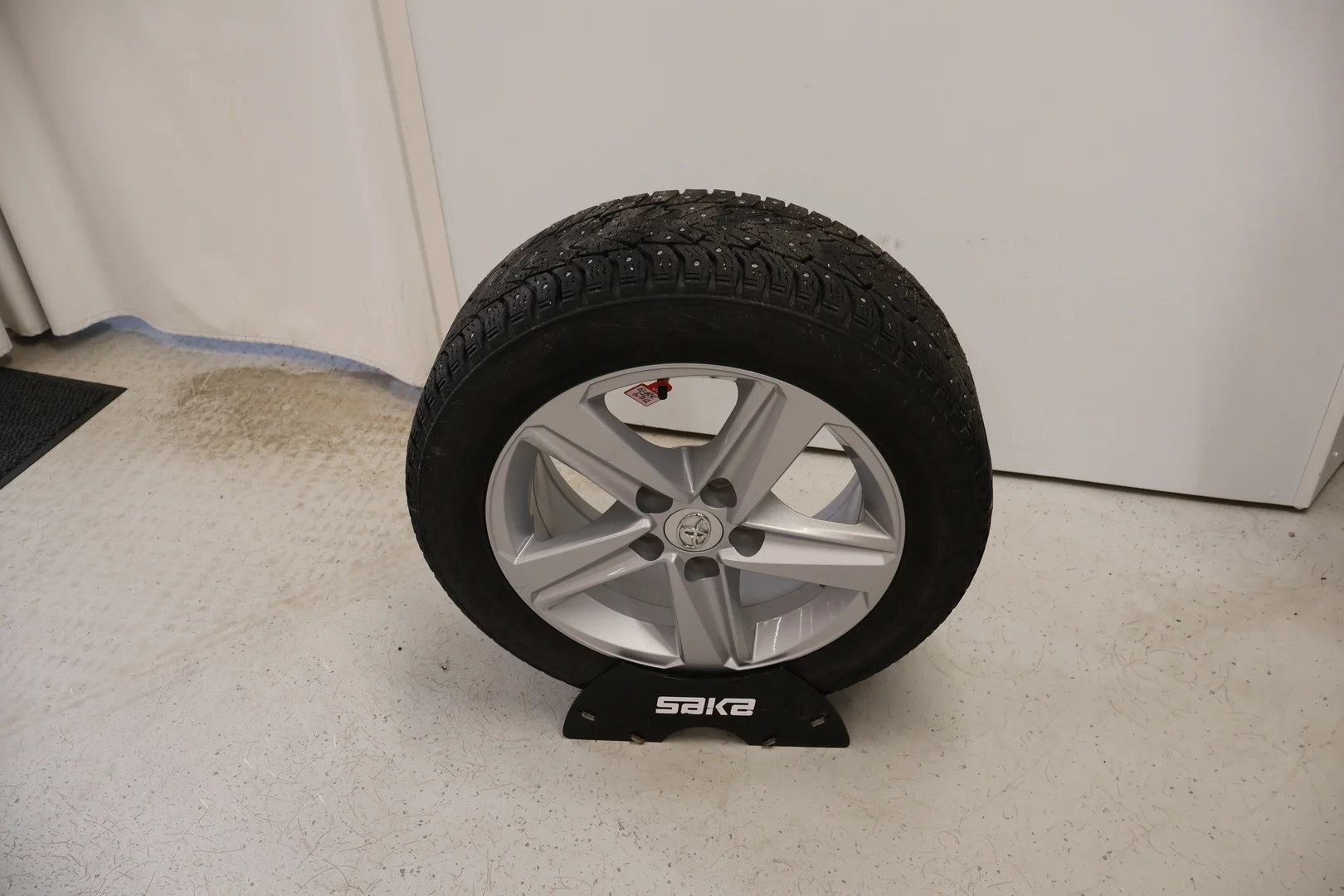 Car Image - 7dixj0NRaPy1aSFQ8p5c9q