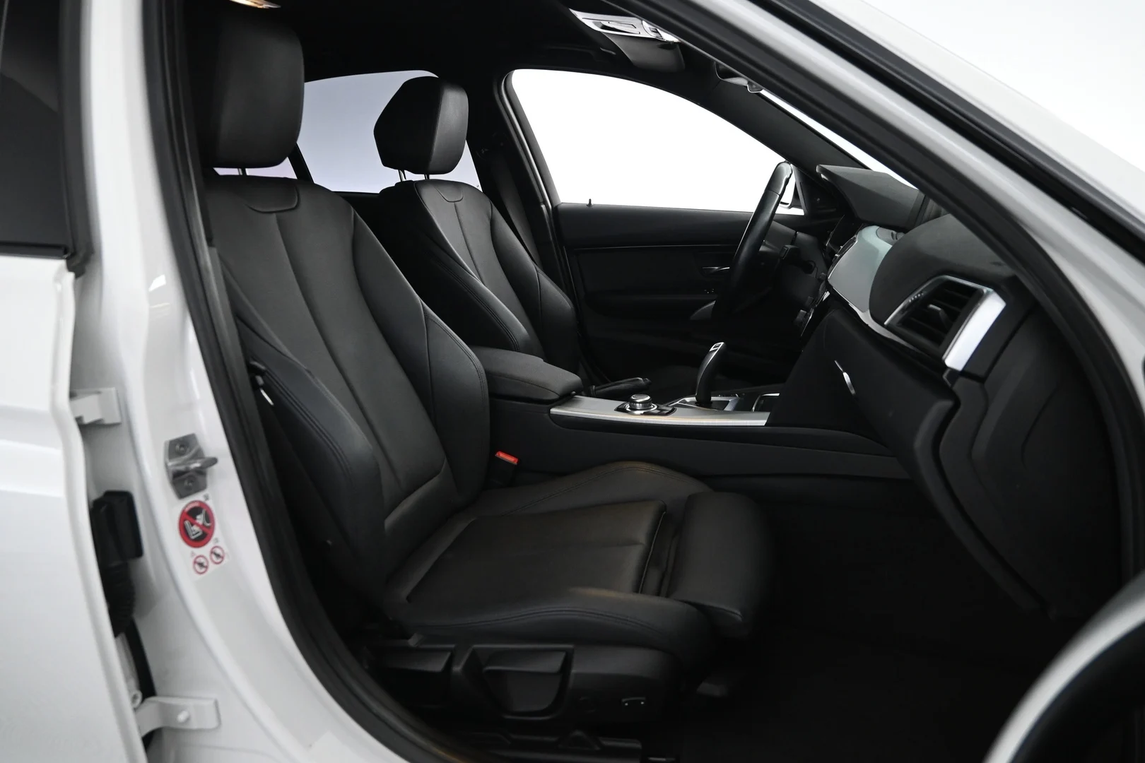 Car Image - 6TBX52hEdj0bkdMfnbz2bZ
