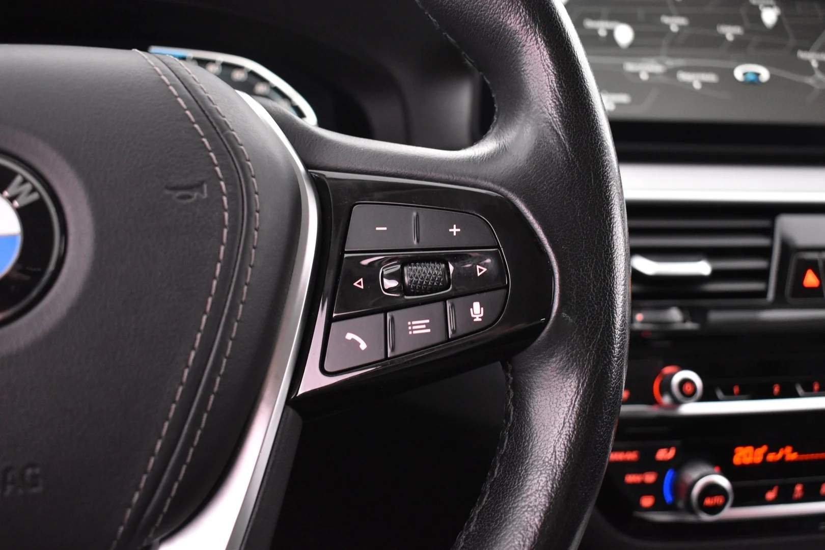 Car Image - 3u83ZjnqPmXByVLPoEYUrn