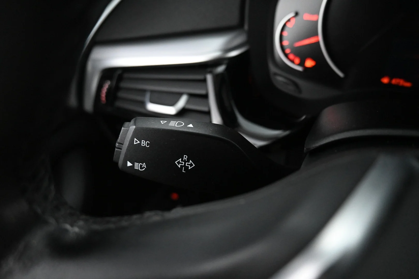 Car Image - 7rmlrLK2kn1SZKMtdeJ08A