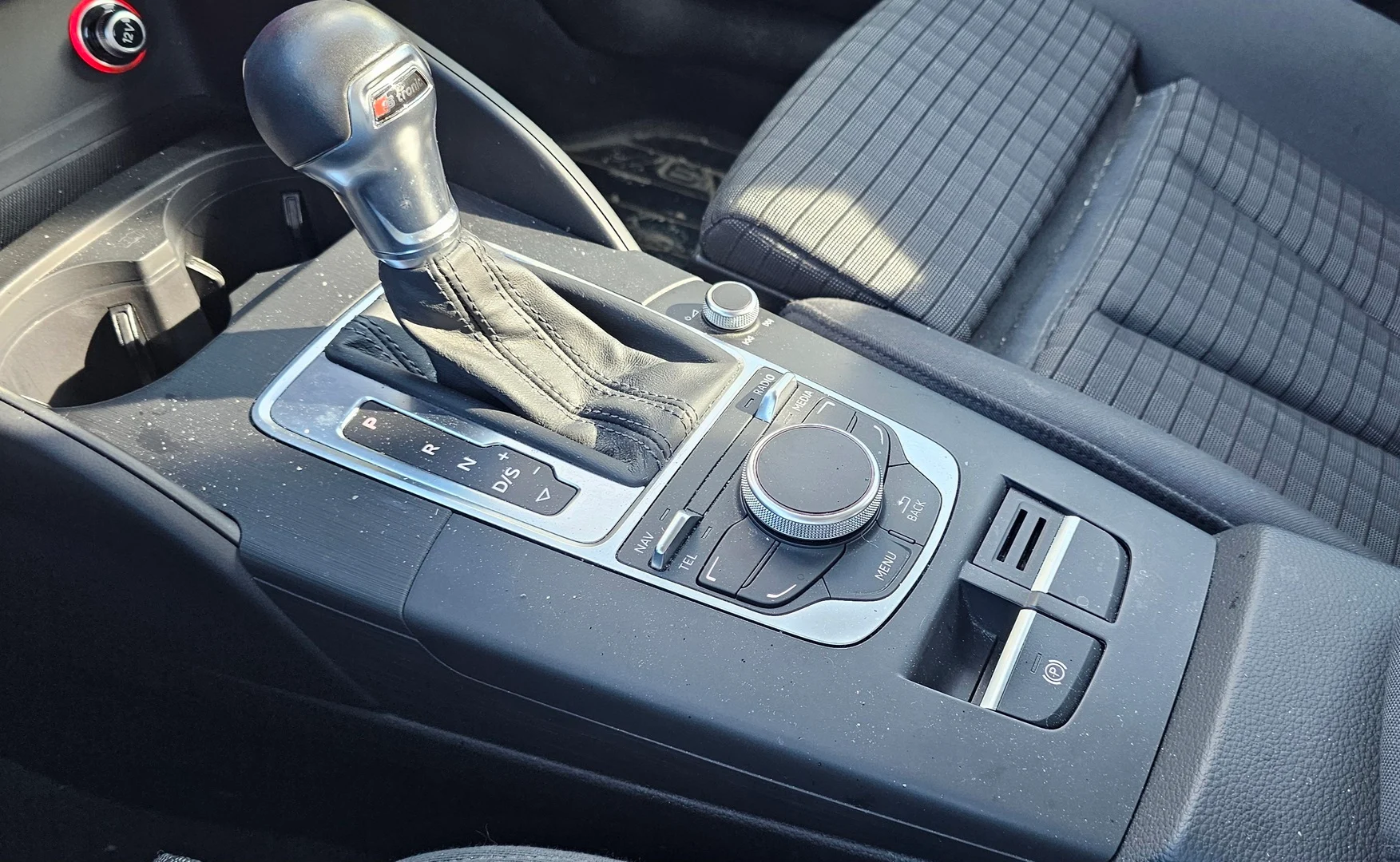 Car Image - 7jA7dPN4fZhkovCpH4WpFe