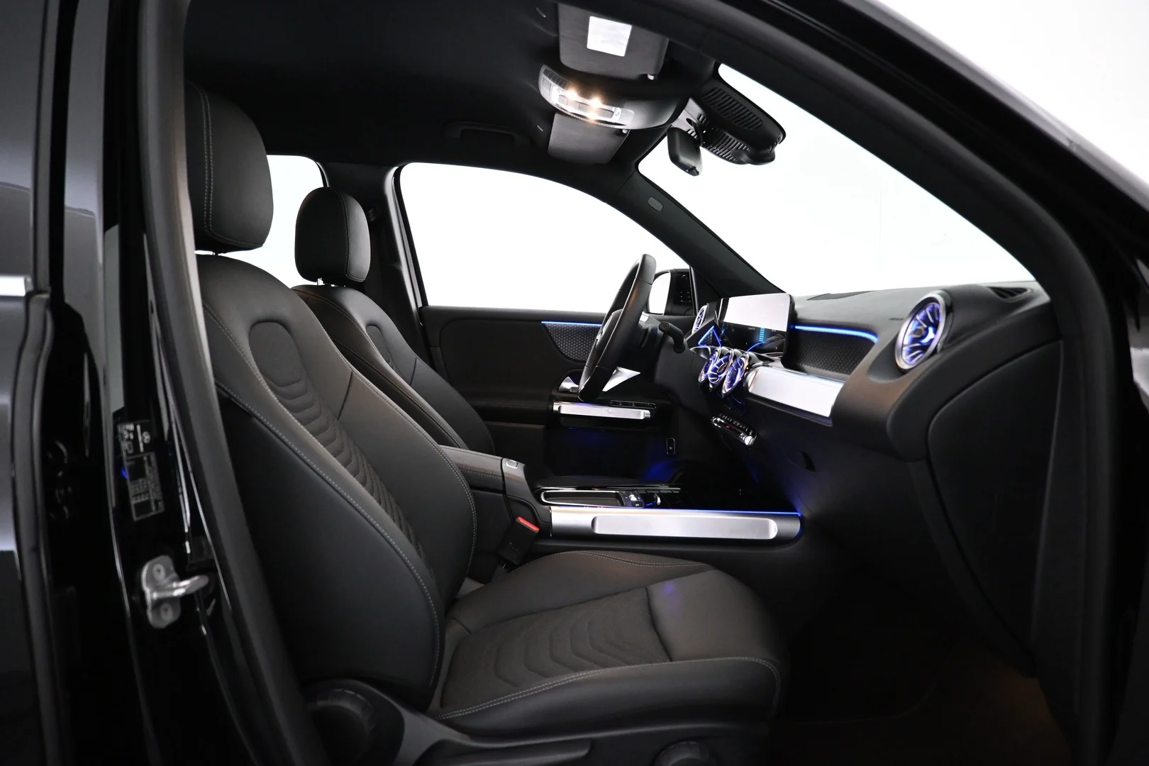 Car Image - 1VY5lvcQq9B0aR7HJIWWwq