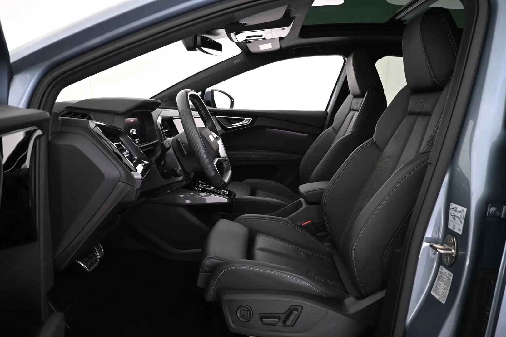 Car Image - 2SeCTMPM0gSr3ZXLPmAPbE
