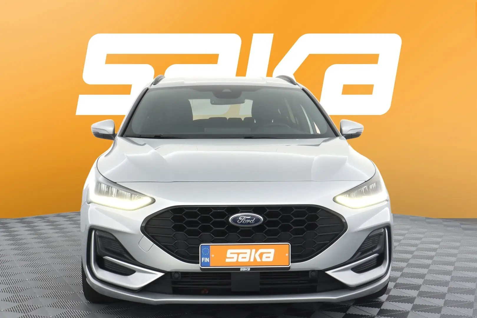 Car Image - 4MML5MdcpHuyxbd4XSNynE