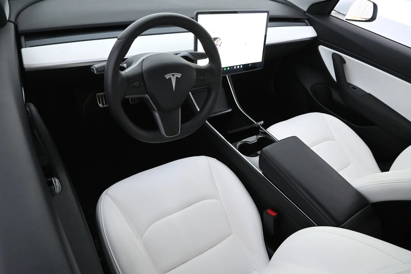 Car Image - 32bG4j6G3bhMiR9aYchua2