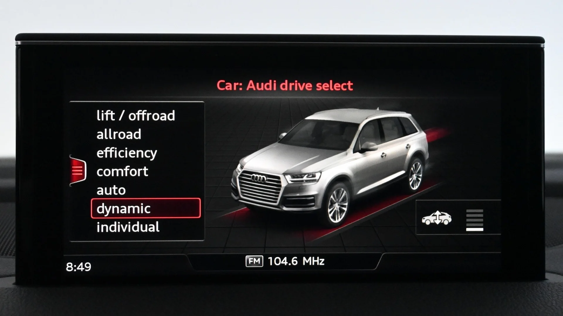 Car Image - 1vLLg5DmZhLua9471nlCyr