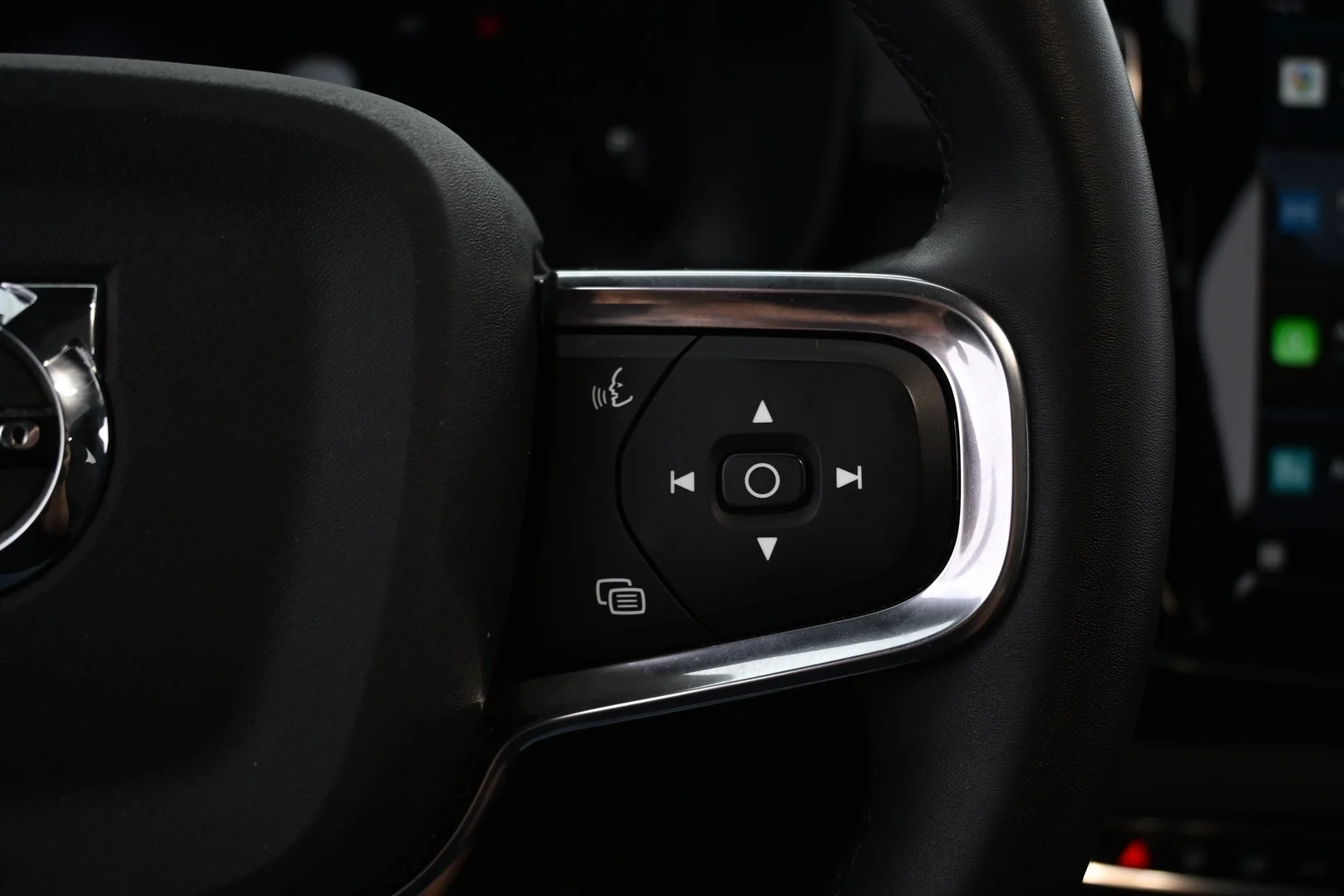 Car Image - 1THp3rsiFNzAxfnbcjbVTk
