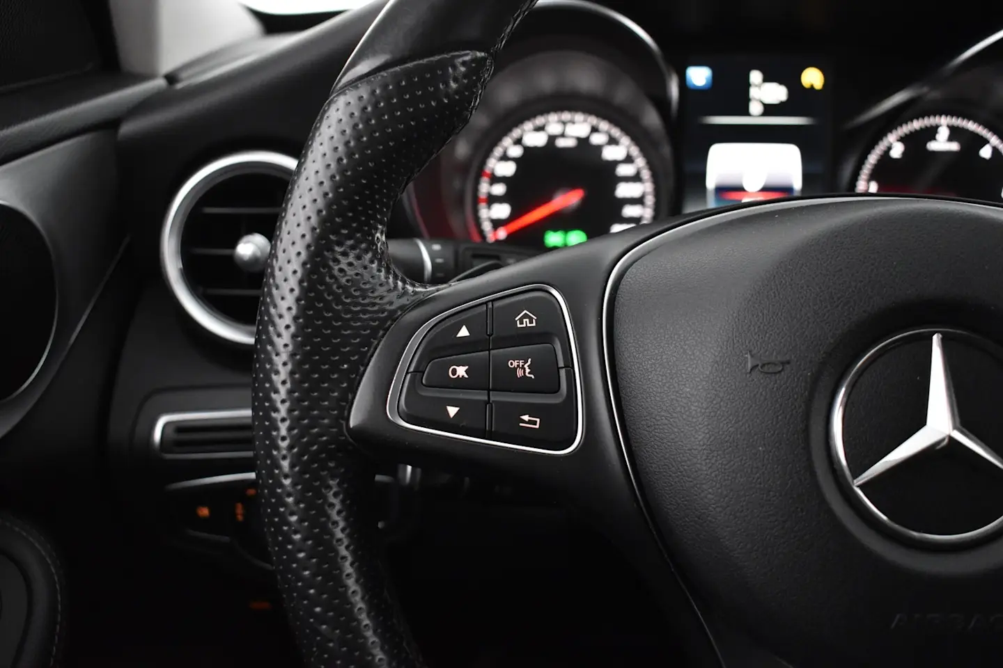 Car Image - 7k0cfwGsYandWmYwLIpI6o