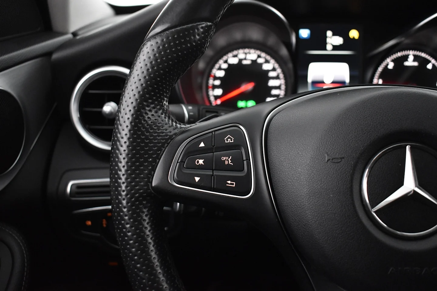 Car Image - 7k0cfwGsYandWmYwLIpI6o